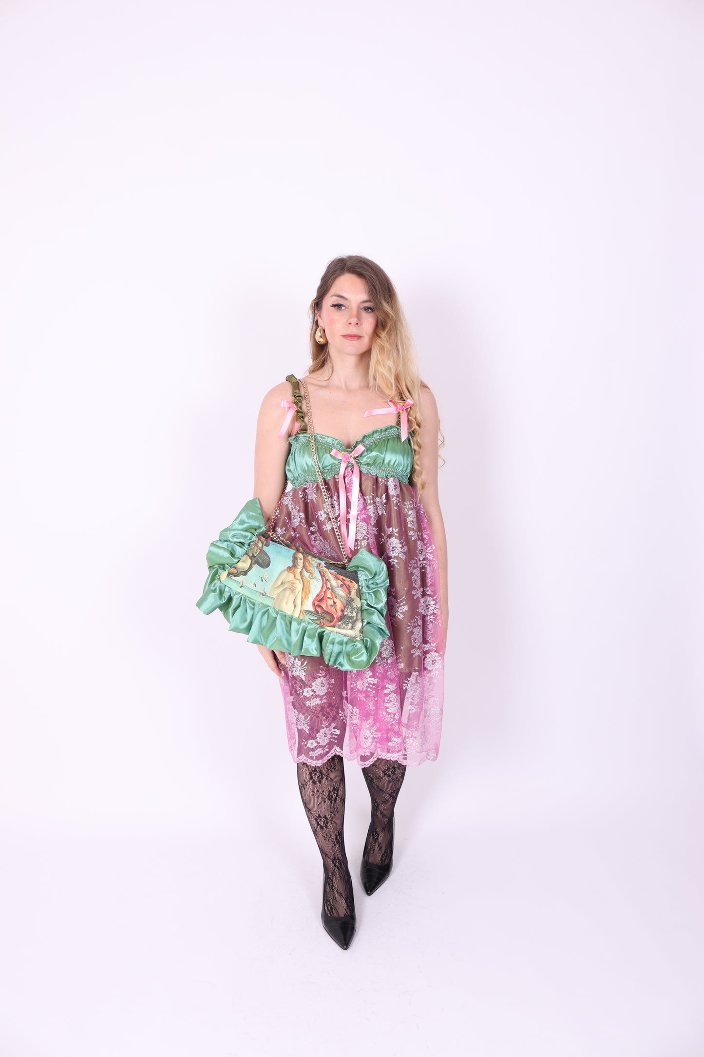 PRESLEY POCHETTE BAG ✧ In Pistachio and Venus