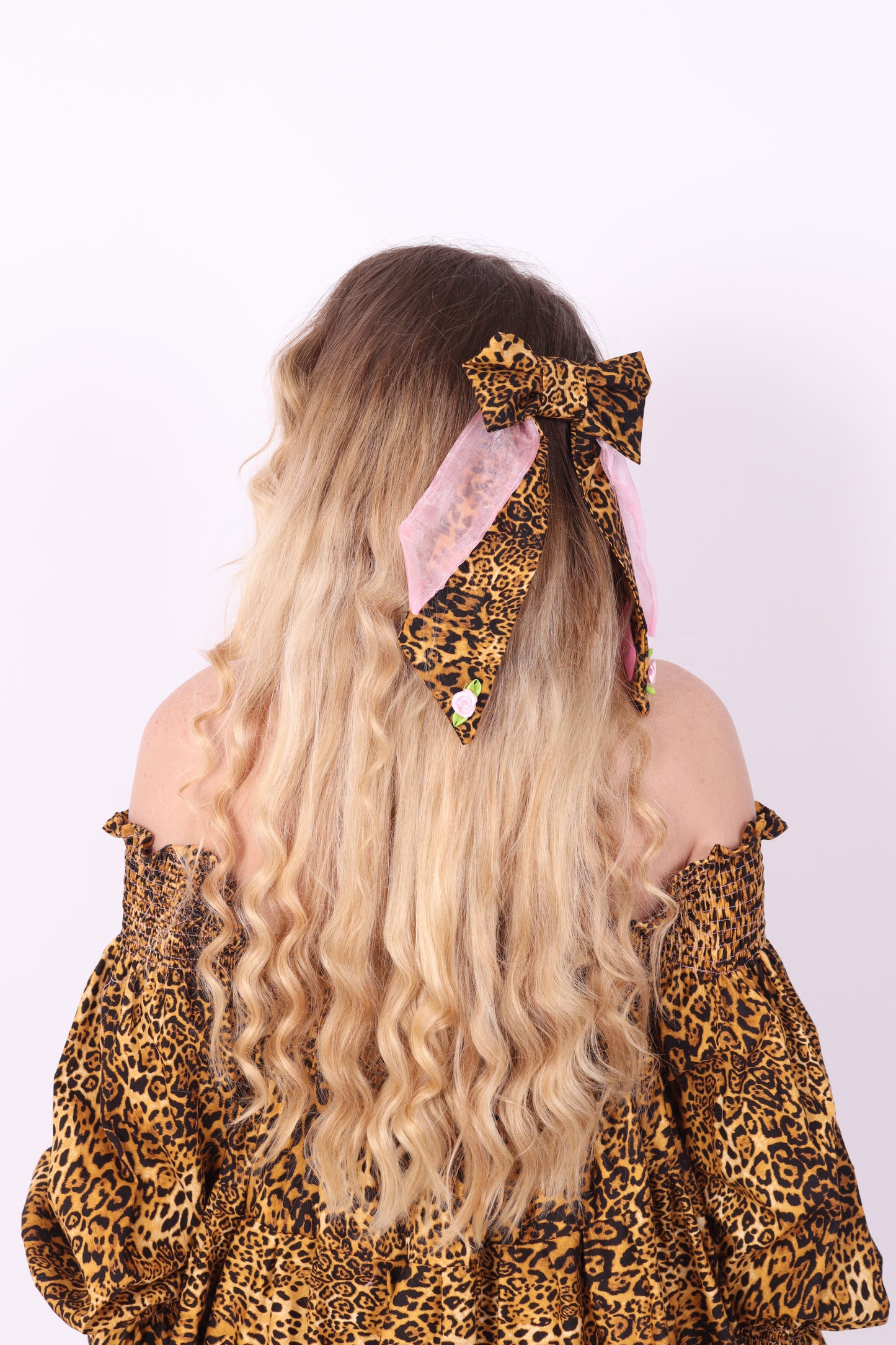 Coquette Bow ✧ in Leopard + Bubblegum Pink