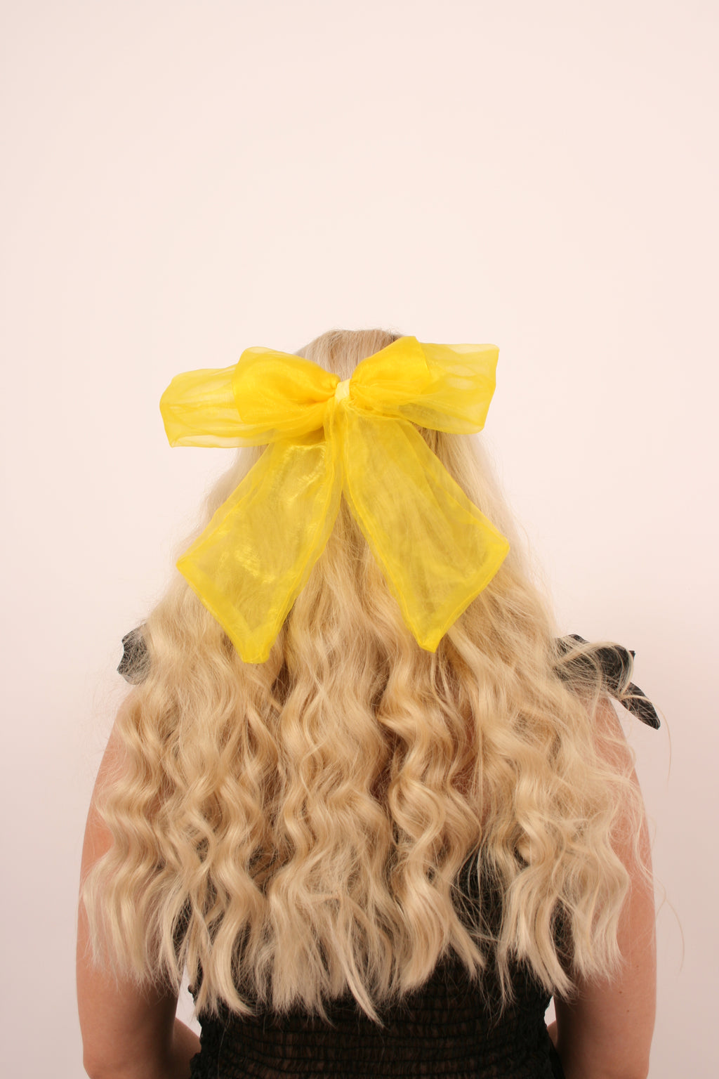 BUNNY BOW ✧ in Luxe Sunshine Yellow Organza