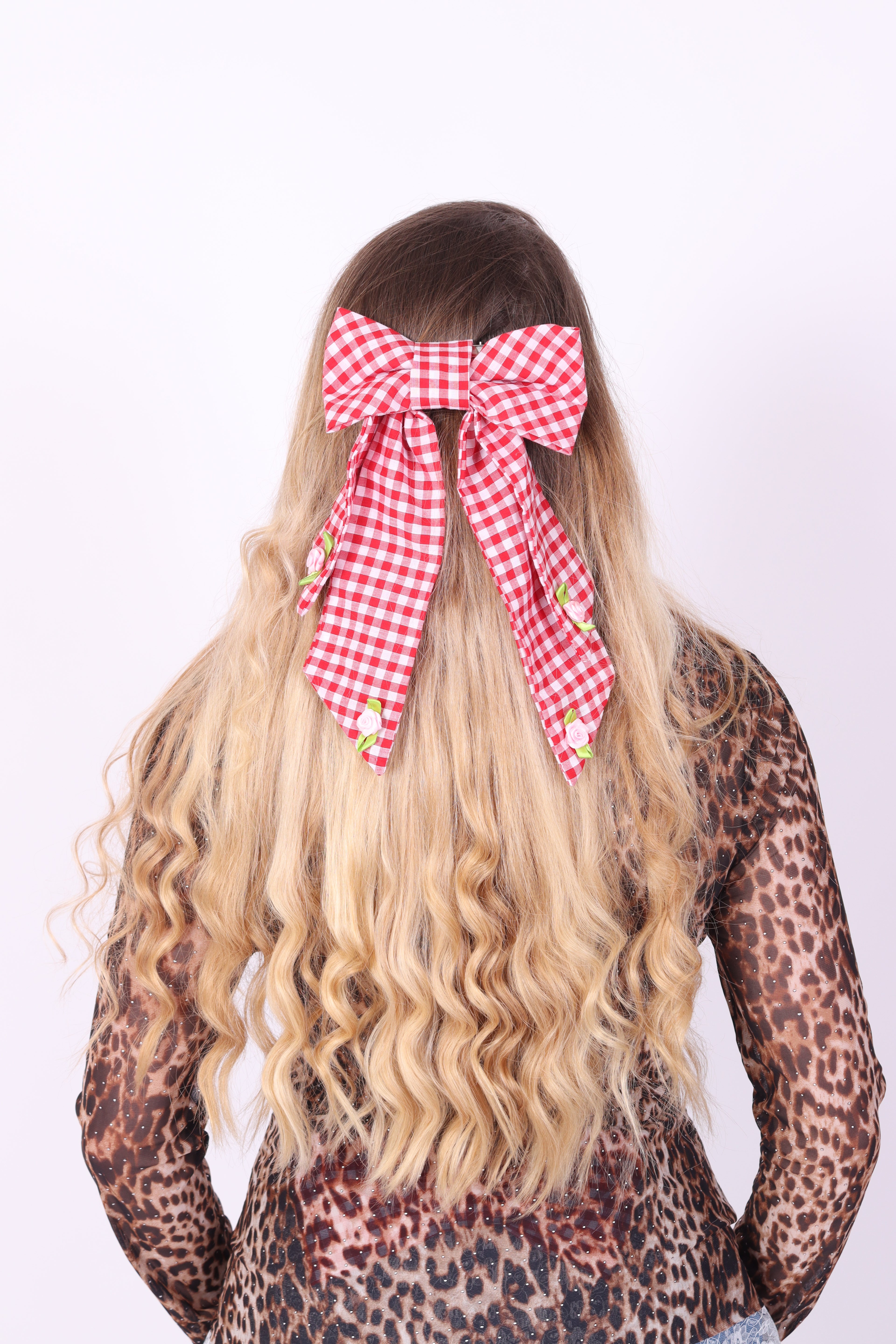 Coquette Bow ✧ in Red Gingham