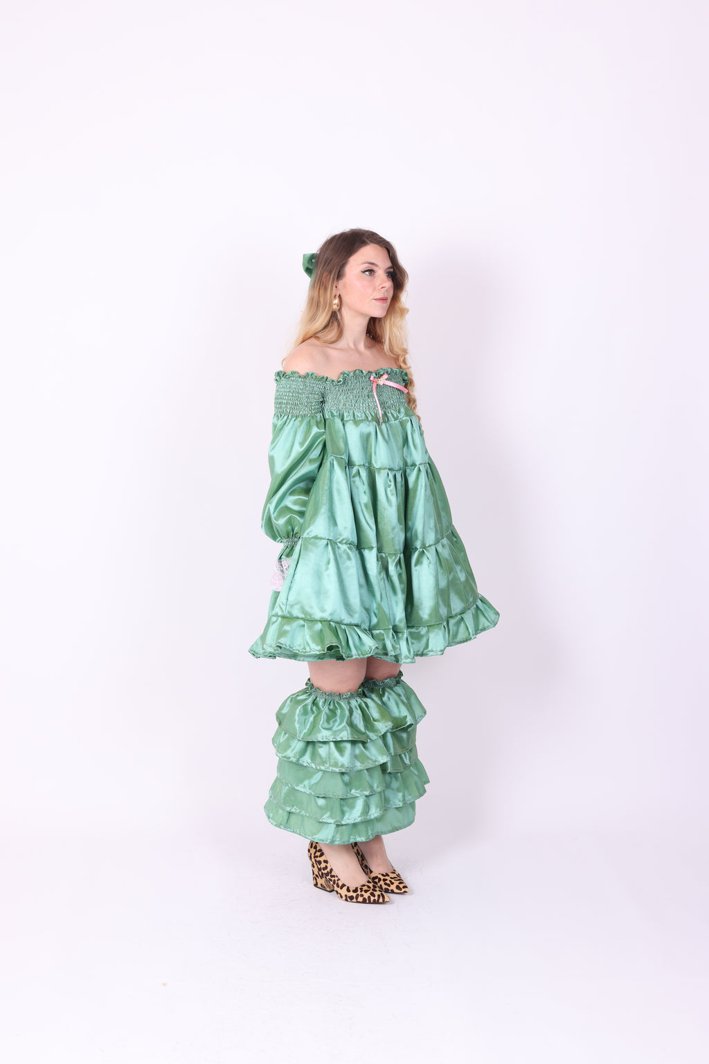 DELTA RUFFLES ✧ In Pistachio Taffeta