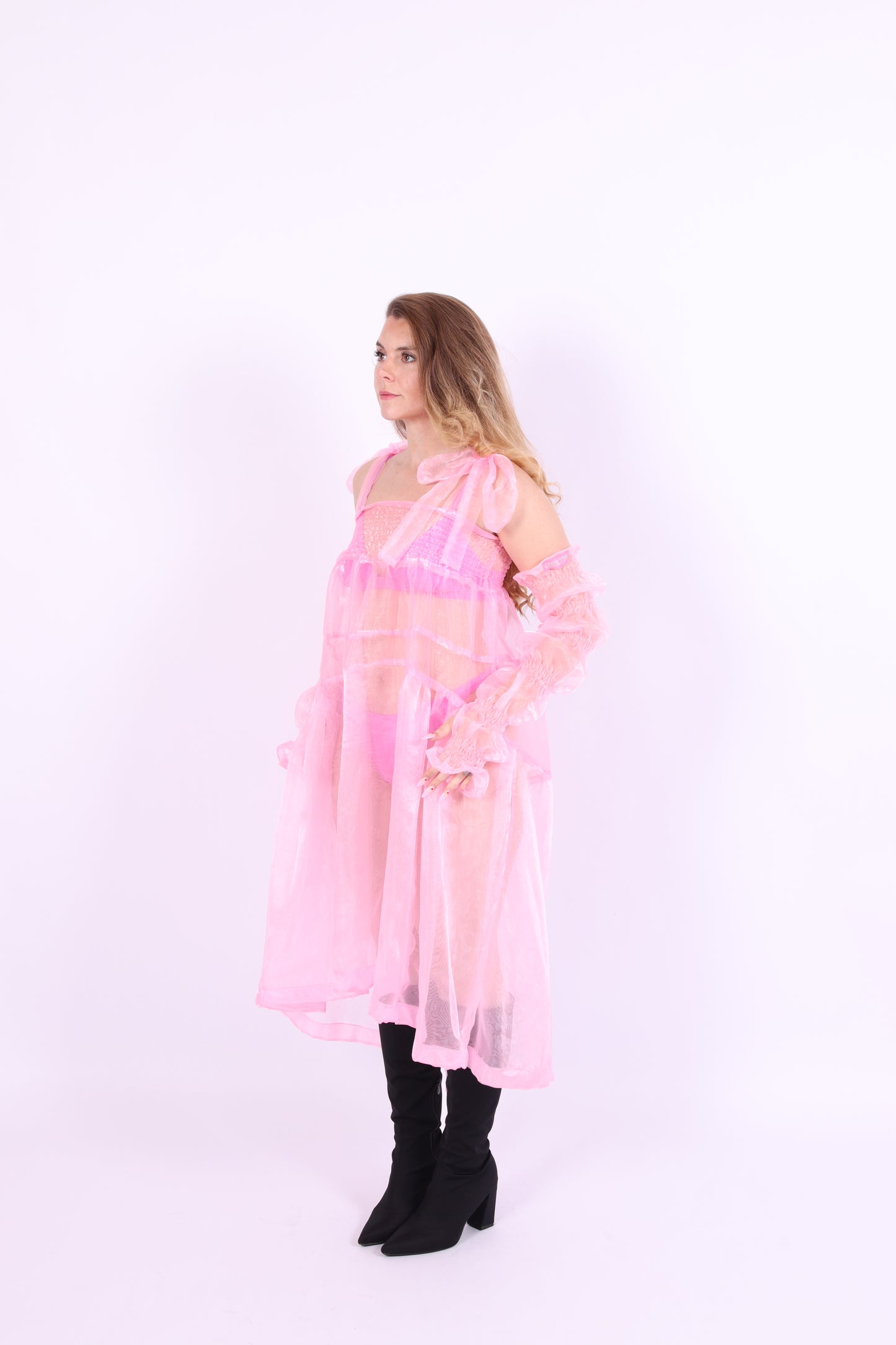 Delta Of Phoenix Barbie Sleeves Pink