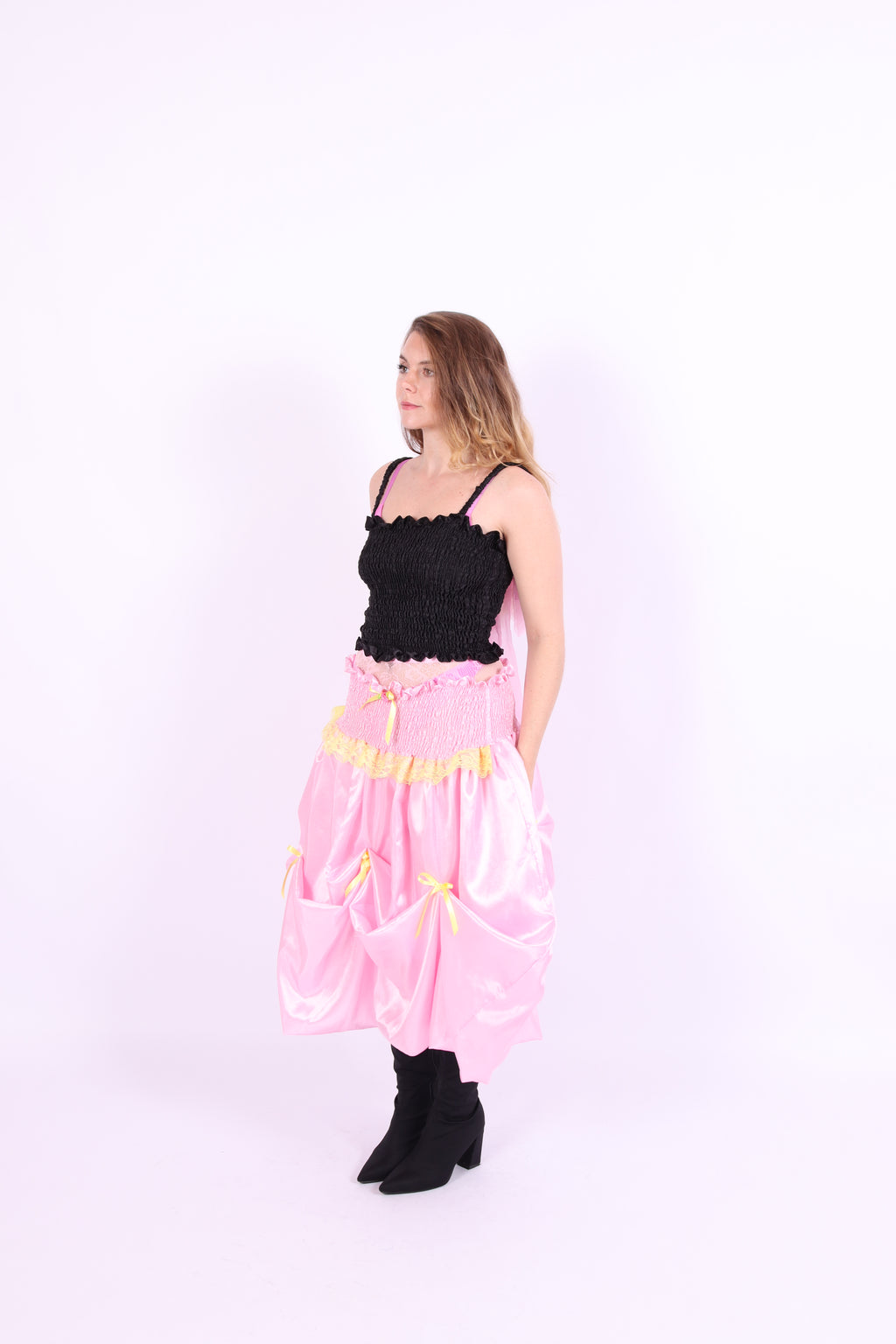 Baby pink midi bubble skirt with yellow lace and yellow bows - Dafne Midi Skirt - Delta Of Phoenix