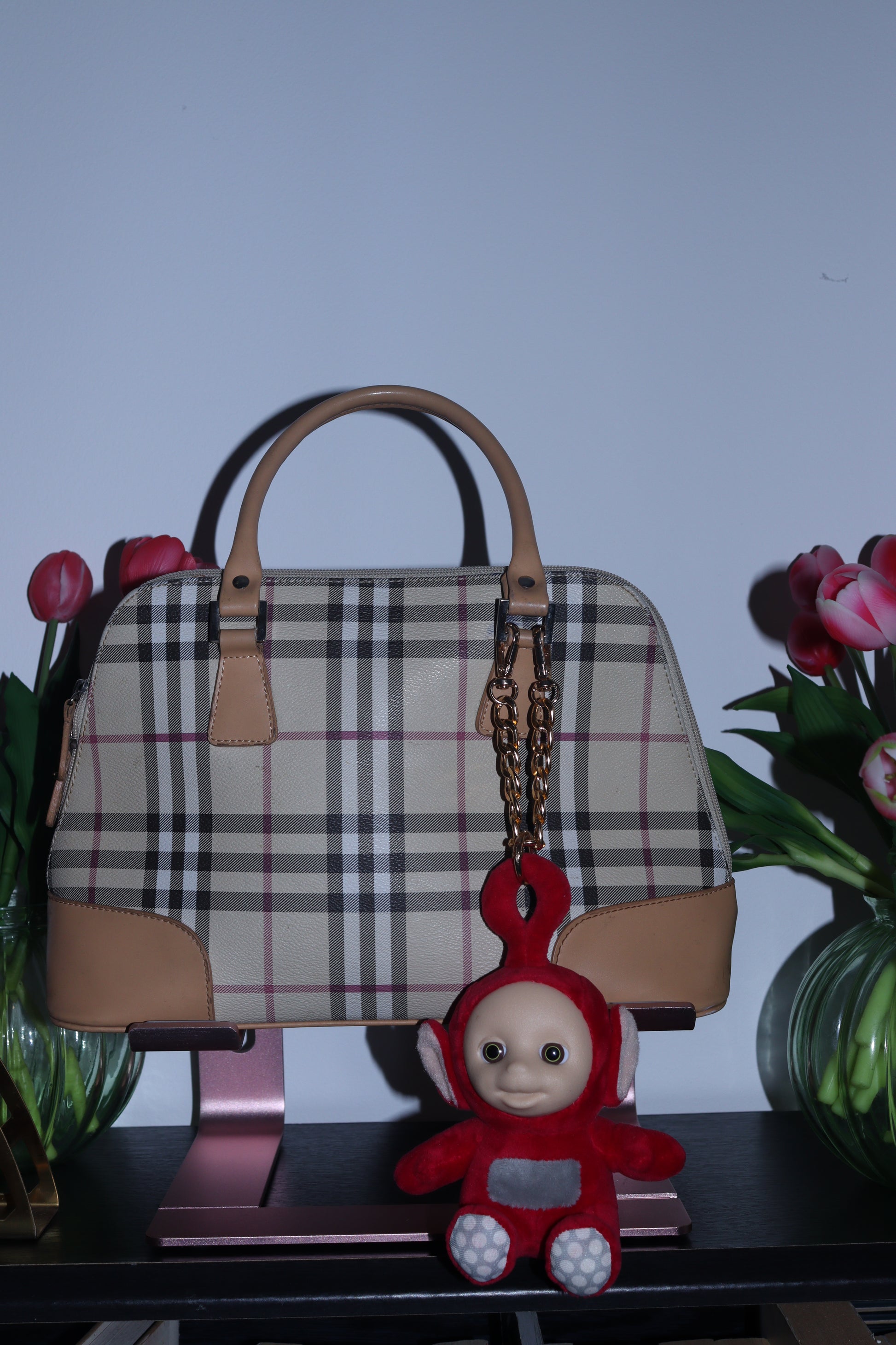 TELETUBBIES TOY RED BAG CHARM - RHINESTONE - GOLD CHAIN - DELTA OF PHOENIX